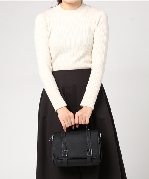 PLAIN CLOTHING（プレーンクロージング）の「フロントベルトハンドバッグ/ショルダーバッグ【PLAIN CLOTHING】（ショルダーバッグ・レディース・ベージュ/レッド/ブラック/グレー・FREE）」の12枚目の写真