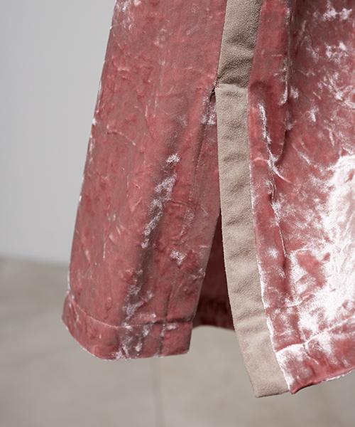 UNITED TOKYO(ユナイテッドトウキョウ)の「ベロアワイドパンツ(その他パンツ・レディース・オレンジ/ブラック/ピンク・1)」の7枚目の写真