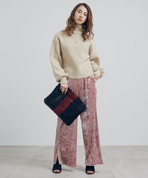 UNITED TOKYO(ユナイテッドトウキョウ)の「ベロアワイドパンツ(その他パンツ・レディース・オレンジ/ブラック/ピンク・1)」の18枚目の写真