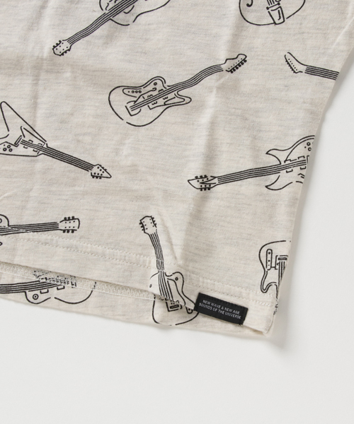 GROOVY COLORS（グルービーカラーズ）の「ギタープリント総柄Tシャツ（Tシャツ/カットソー・キッズ・チャコールグレー/アイボリー・110/130/100/120/90/140）」の8枚目の写真