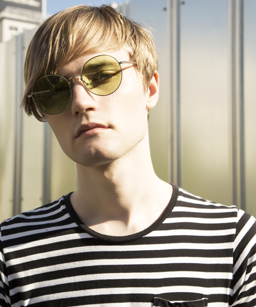 PLAIN CLOTHING(プレーンクロージング)の「ボストン型カラーサングラス【PLAIN CLOTHING】(サングラス・メンズ・ピンク/グリーン/イエロー/ブルー・FREE)」の19枚目の写真