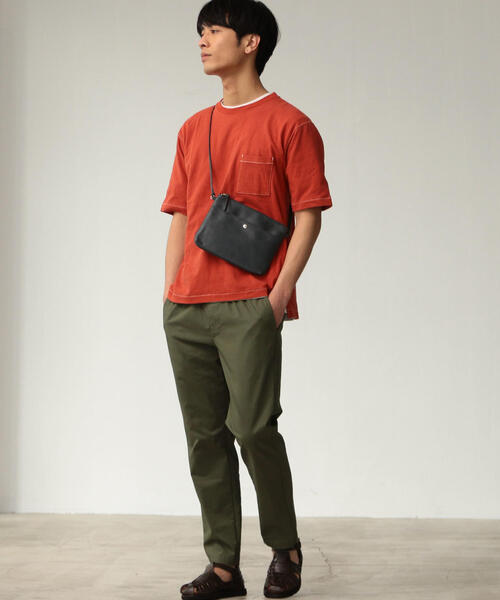 green label relaxing（グリーンレーベルリラクシング）の「CM GLR レザー 2WAY サコッシュポーチ / ショルダーバッグ（ショルダーバッグ・メンズ・ベージュ/ネイビー/ブラック・FREE）」の12枚目の写真