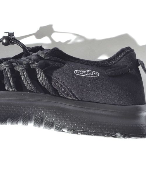 SHIPS（シップス）の「KEEN: UNEEK 02（サンダル・メンズ・ブラック・26/27/28）」の4枚目の写真