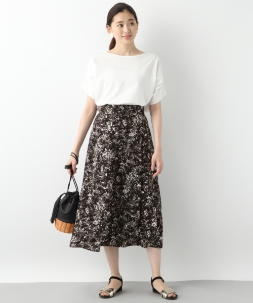 LEPSIM（レプシィム）の「ガラプリントフレアスカート　796644（スカート・レディース・ブラック/ネイビー/オフホワイト・LARGE/MEDIUM）」の17枚目の写真