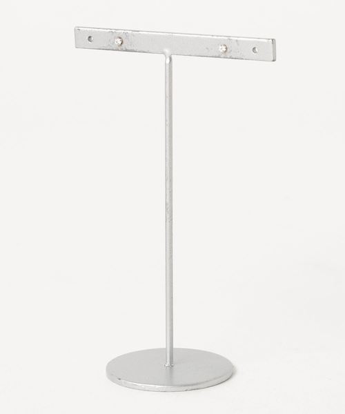 ESTELLE（エステール）の「K18 イエローゴールド キュービックジルコニア ピアス （SS） ESTELLE/エステール（ピアス（両耳用）・レディース・イエローゴールド・-）」の4枚目の写真