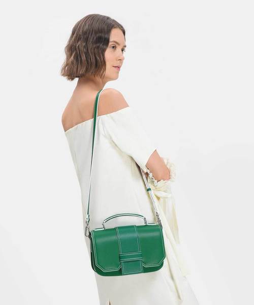 CHARLES & KEITH(チャールズ & キース)の「トップハンドルサチャルバッグ / TOP HANDLE SATCHEL BAG(ショルダーバッグ・レディース・オレンジ/グリーン・M)」の7枚目の写真