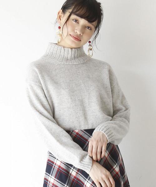 coen（コーエン）の「【『MORE』2月号掲載・手洗いできる】ラムウールオフタートルニット（ニット/セーター・レディース・ライトグレー/モカ/パープル/オレンジ・FREE）」の11枚目の写真