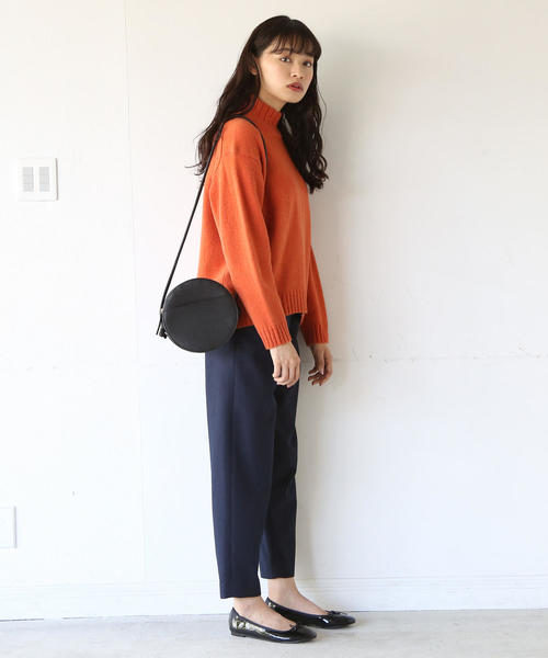 coen（コーエン）の「【『MORE』2月号掲載・手洗いできる】ラムウールオフタートルニット（ニット/セーター・レディース・ライトグレー/モカ/パープル/オレンジ・FREE）」の21枚目の写真