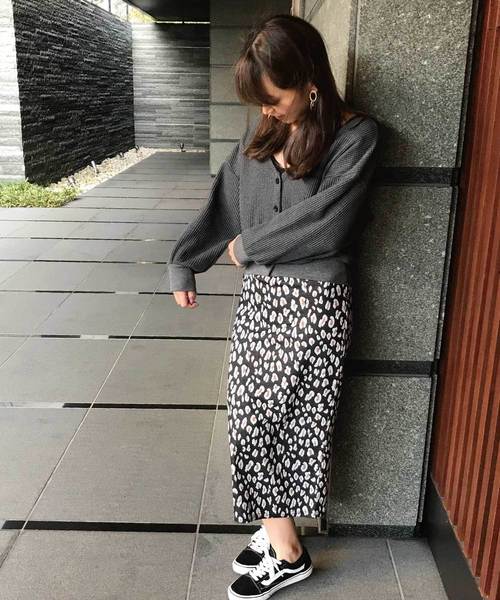 meJane（ミージェーン）の「レオパード柄ペンシルスカート（スカート・レディース・ブラック/ブラウン・フリー）」の3枚目の写真