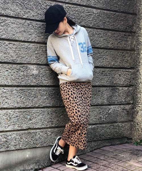 meJane（ミージェーン）の「レオパード柄ペンシルスカート（スカート・レディース・ブラック/ブラウン・フリー）」の5枚目の写真