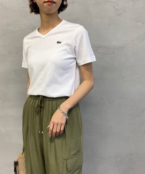 LACOSTE（ラコステ）の「[LACOSTE/ラコステ] ベーシックVネックTシャツ（Tシャツ/カットソー・レディース・サックスブルー/ブラック/ネイビー/グレー/ピンク/ホワイト・4/3/5/1/2/6）」の14枚目の写真