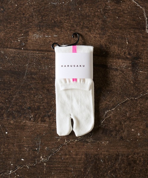 HARUSAKU（ハルサク）の「HARUSAKU / 足袋 Single Back Line Half Socks:ハルサクタビシングルバックラインハーフソックス（ソックス/靴下・レディース・ベージュ/ホワイト×ブラック/ブラック×ホワイト/ホワイト×グレー/ピンク系その他/ライトイエロー/サックスブルー/ブラウン/オレンジ/アッシュグレー/ネイビー/グレー/シルバーグレー/ピンク/ダークグレー・S/M/L）」の14枚目の写真