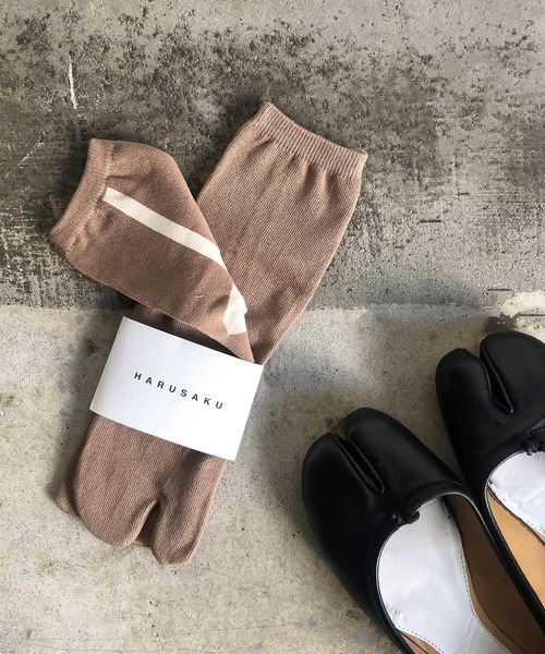 HARUSAKU（ハルサク）の「HARUSAKU / 足袋 Single Back Line Half Socks:ハルサクタビシングルバックラインハーフソックス（ソックス/靴下・レディース・ベージュ/ホワイト×ブラック/ブラック×ホワイト/ホワイト×グレー/ピンク系その他/ライトイエロー/サックスブルー/ブラウン/オレンジ/アッシュグレー/ネイビー/グレー/シルバーグレー/ピンク/ダークグレー・S/M/L）」の22枚目の写真