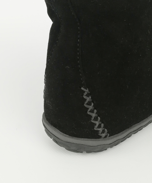 Minnetonka（ミネトンカ）の「【MINNETONKA/ミネトンカ】 TUCSON / トゥクソン ボアブーツ（ブーツ・レディース・ブラック/グレー/ベージュ系その他/チャコールグレー・6/8/5/7）」の11枚目の写真