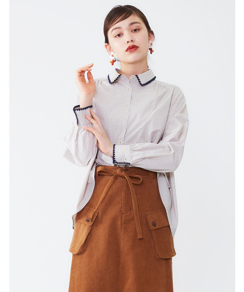 POU DOU DOU(プードゥドゥ)の「はまぐりステッチ衿ギャザーシャツ(シャツ/ブラウス・レディース・ベージュ/オフホワイト/ブルー・3)」の15枚目の写真