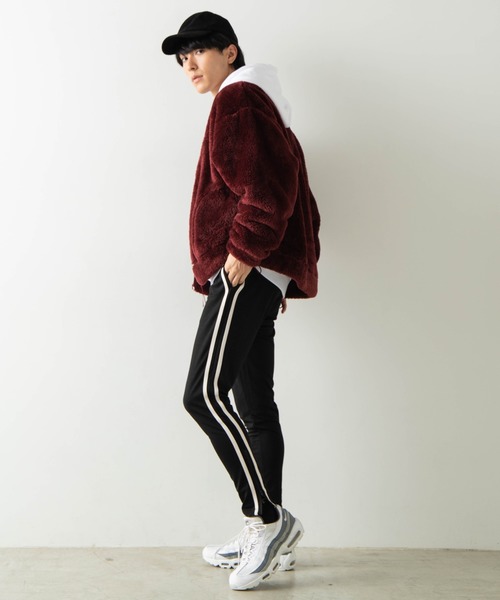 WEGO（ウィゴー）の「WEGO/シャギーボアフリースMA-1（ブルゾン・メンズ・ブラック/ワイン/ライトベージュ・SMALL/MEDIUM/LARGE）」の17枚目の写真