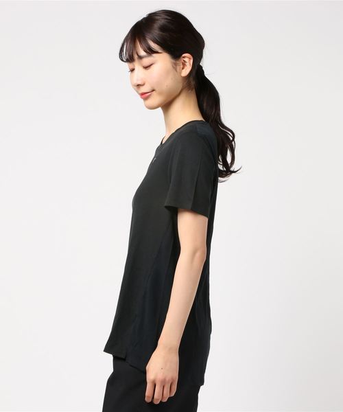 Reebok(リーボック)の「ワークアウト レディ スプレミアム Tシャツ / Workout Ready Supremium Tee(Tシャツ/カットソー・レディース・ブラック/ブルー・SMALL/MEDIUM/LARGE/X-LARGE/XX-LARGE/XX-SMALL/X-SMALL)」の3枚目の写真