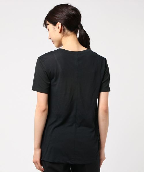 Reebok(リーボック)の「ワークアウト レディ スプレミアム Tシャツ / Workout Ready Supremium Tee(Tシャツ/カットソー・レディース・ブラック/ブルー・SMALL/MEDIUM/LARGE/X-LARGE/XX-LARGE/XX-SMALL/X-SMALL)」の4枚目の写真