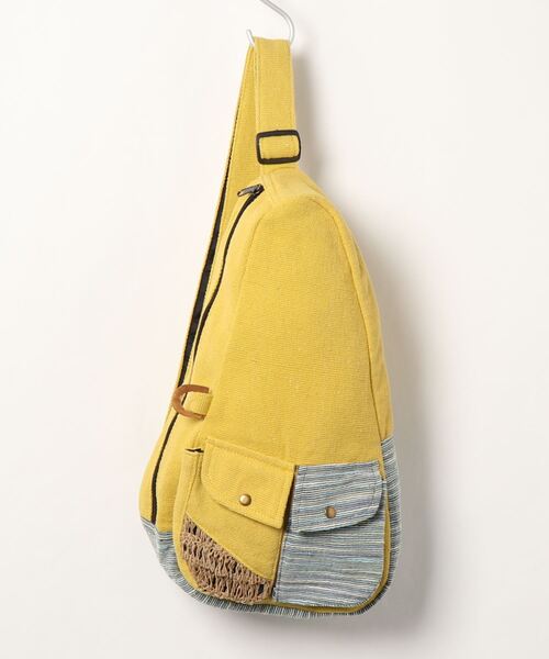 チャイハネ(チャイハネ)の「【チャイハネ】ネパールナチュラルワンショルダーリュック(バックパック/リュック・メンズ・ホワイト/ネイビー/カーキ/イエロー/キャメル・FREE)」の4枚目の写真