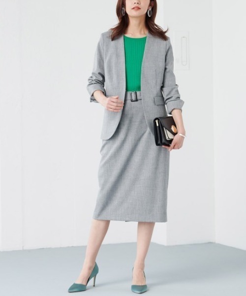 RANAN（ラナン）の「ウォッシャブルベルト付きタイトスカート(セットアップ対応)（スーツスカート・レディース・ライトグレー/ベージュ/ネイビー・LL/3L/L/M）」の20枚目の写真