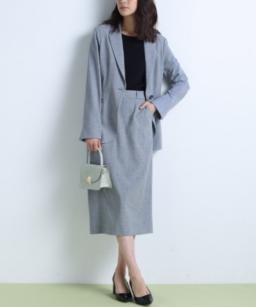 RANAN（ラナン）の「ウォッシャブルベルト付きタイトスカート(セットアップ対応)（スーツスカート・レディース・ライトグレー/ベージュ/ネイビー・LL/3L/L/M）」の8枚目の写真