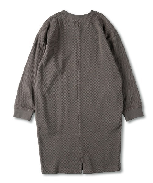 RADCHAP（ラッドチャップ）の「たてロゴ長袖ワンピース（ワンピース・キッズ・ピンク/チャコールグレー・130cm/150cm/120cm/100cm/110cm/140cm/90cm）」の6枚目の写真