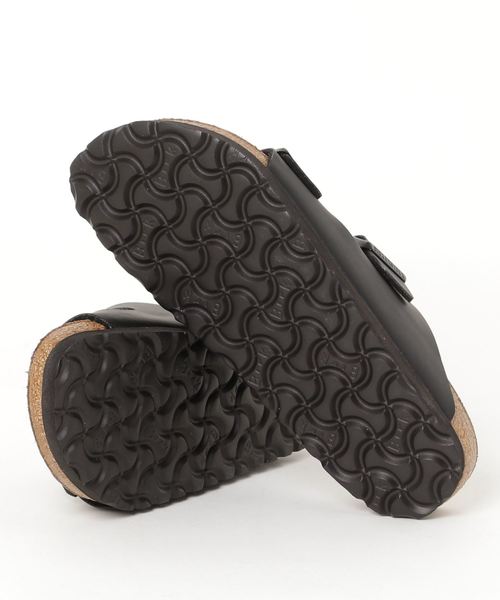 BIRKENSTOCK(ビルケンシュトック)の「ビルケンシュトック BIRKENSTOCK ARIZONA(サンダル・メンズ・ブラック・26.5cm/27.0cm/28.0cm/26.0cm/25.0cm/24.0cm/24.5cm/22.5cm/23.0cm)」の3枚目の写真
