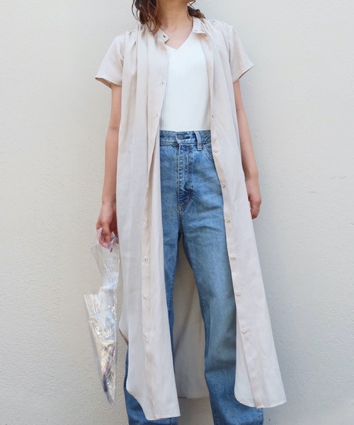 Riberry(リベリー)の「バンドカラー半袖シャツワンピ(シャツワンピース・レディース・ライトグリーン/モカ/ホワイト/ブラック・FREE)」の4枚目の写真