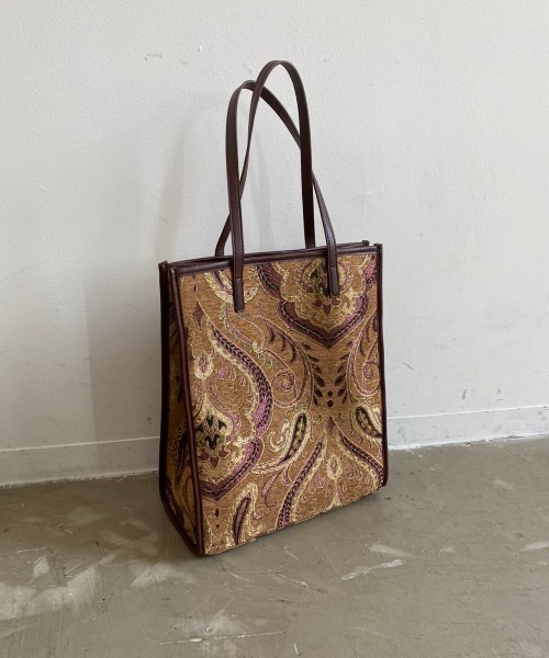 Aunt Marie's（アントマリーズ）の「【A4対応】パイピングジャガードトート/AUNT MARIE'S（トートバッグ・レディース・ブラック/ベージュ/ブラウン・FREE）」の3枚目の写真