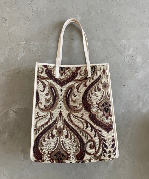 Aunt Marie's（アントマリーズ）の「【A4対応】パイピングジャガードトート/AUNT MARIE'S（トートバッグ・レディース・ブラック/ベージュ/ブラウン・FREE）」の6枚目の写真