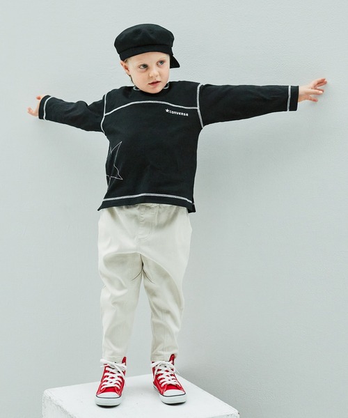 CONVERSE(コンバース)の「【CONVERSE/コンバース】配色ステッチ長袖Tシャツ(Tシャツ/カットソー・キッズ・ブラック/アイボリー・120cm/110cm/130cm/100cm/140cm)」の3枚目の写真