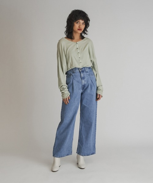 Levi's（リーバイス）の「TAILORED HIGH LOOSE SHOW ME THE MONEY