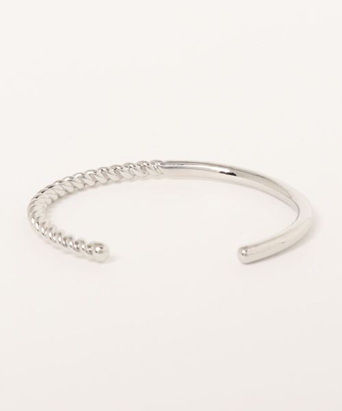 mauve BY STELLAR（モーブバイステラ）の「ハーフパターンバングル（バングル/リストバンド・レディース・ゴールド/シルバー・FREE）」の3枚目の写真