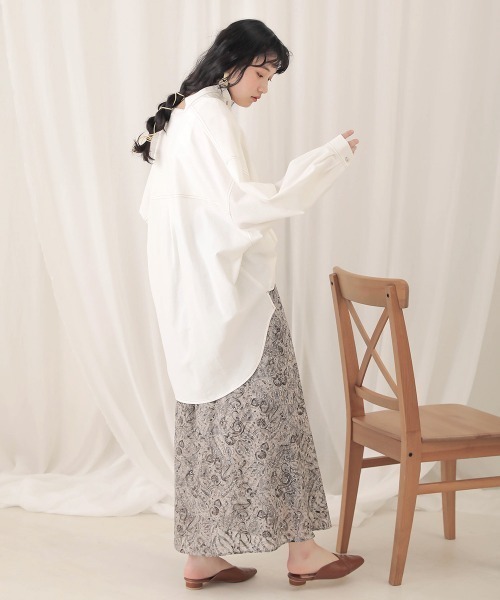 Bab（バブ）の「【WEB限定】ペイズリープリントロングフレアスカート（スカート・レディース・チャコールグレー/ベージュ・38）」の12枚目の写真