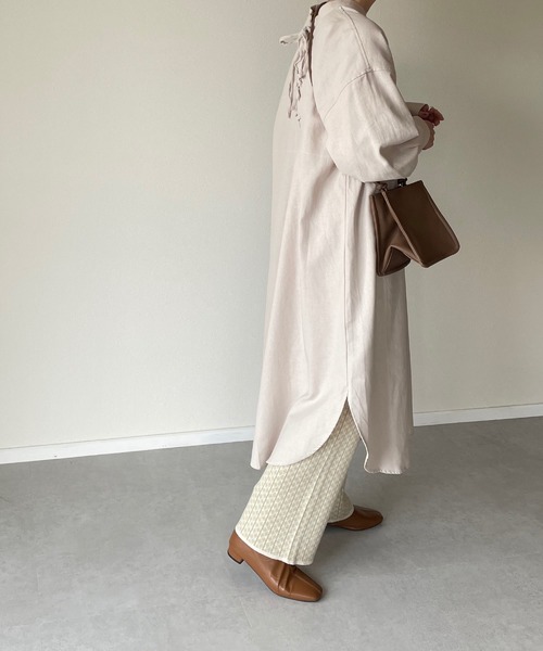 y/m by misato(イムバイミサト)の「リネンライクバックレースアップシャツワンピース(シャツワンピース・レディース・ベージュ/ブラウン/オフホワイト・FREE)」の7枚目の写真