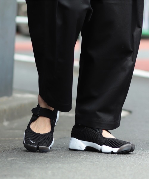 NIKE（ナイキ）の「【NIKE/ナイキ】エアリフトブリーズ（スニーカー・メンズ・ブラック・28cm/26cm/29cm/27cm）」の13枚目の写真