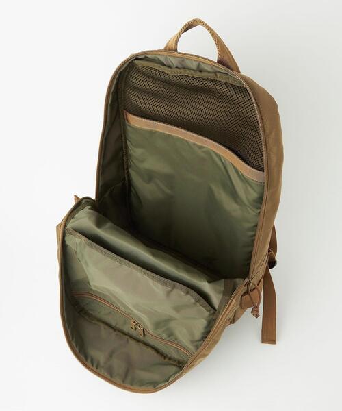 BRIEFING(ブリーフィング)の「【別注】<BRIEFING×green label relaxing>ネオアーバン スリムパック(バックパック/リュック・メンズ・ブラック/ネイビー/ベージュ・FREE)」の19枚目の写真