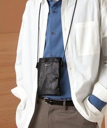 EMMA CLOTHES | シンセティックレザー ロゴ刻印 スクエアポーチ EMMA CLOTHES(ショルダーバッグ)