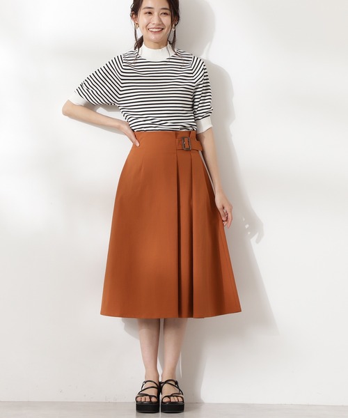 N.(N. Natural Beauty Basic)(エヌエヌナチュラルビューティーベーシック)の「◆バックル付セミフレアスカート(スカート・レディース・ベージュ/ネイビー/グリーン/オレンジ・MEDIUM)」の1枚目の写真