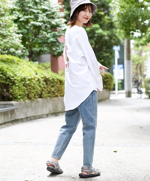 EDWIN(エドウィン)の「EDWINコラボタコスTシャツ 【EDWIN×チチカカ】(Tシャツ/カットソー・レディース・ホワイト/チャコールグレー・FREE)」の4枚目の写真