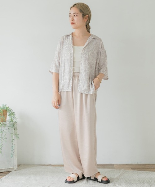 ITEMS URBANRESEARCH（アイテムズ アーバンリサーチ）の「プリント開襟シャツ（シャツ/ブラウス・レディース・オフホワイト/ベージュ/チャコールグレー・FREE）」の13枚目の写真