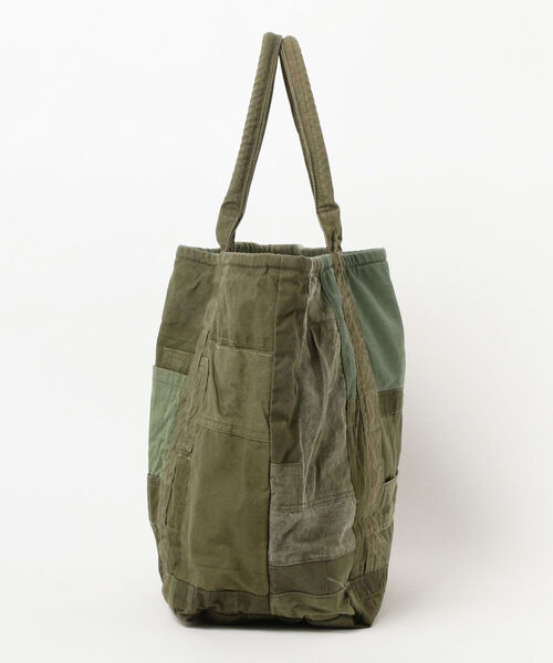hobo(ホーボー)の「hobo / CARRY-ALL TOTE L UPCYCLED US ARMY CLOTH(トートバッグ・メンズ・オリーブ・ONE SIZE)」の2枚目の写真