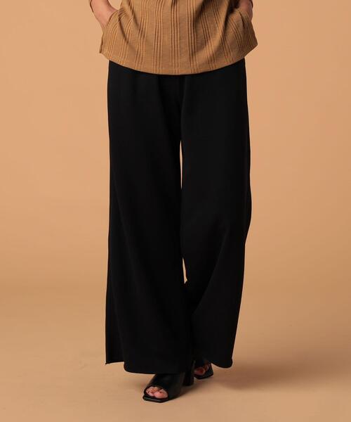 FEELING MADE（フィーリングメイド）の「FEELING MADE エアリースウェット ワイドパンツ（スウェットパンツ・レディース・ライトグレー/ダークブラウン/ダークグリーン/ブラック/ベージュ・MEDIUM/SMALL/LARGE）」の2枚目の写真