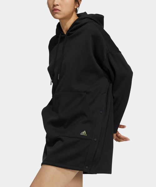 adidas（アディダス）の「PRSVE ルーズフィット ソフトタッチ フード 