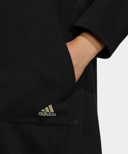 adidas（アディダス）の「PRSVE ルーズフィット ソフトタッチ フード 