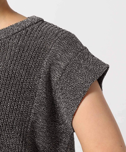 PAGEBOY（ページボーイ）の「MIXショートニットプルオーバー（ニット/セーター・レディース・ブラック/グレイッシュベージュ/ブルー・FREE）」の5枚目の写真