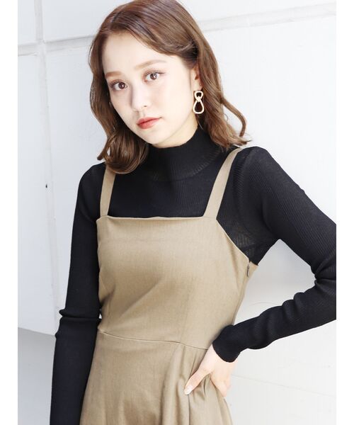 MURUA（ムルーア）の「シアーミニマルタートル（ニット/セーター・レディース・オフホワイト/ブラック/パープル/ダークブラウン・FREE）」の2枚目の写真