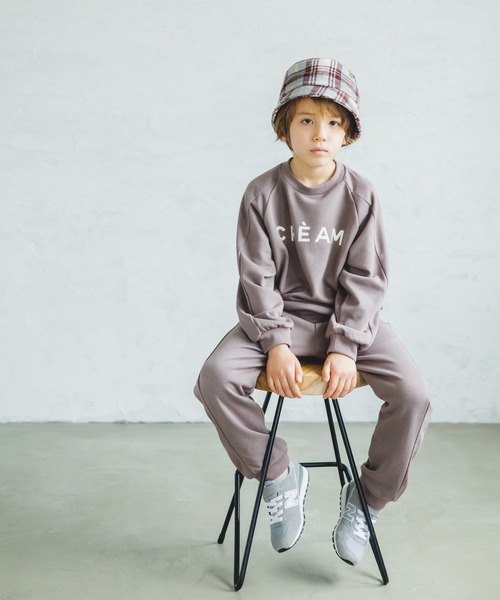 pairmanon（ペアマノン）の「【万能スウェット】裏毛ユニセックスロゴプリントセットアップ（セットアップ・キッズ・ブラック/モカ/チャコール/グレイッシュベージュ/ブルー系その他3・90/140/100/150/130/110/120）」の15枚目の写真