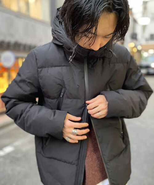 GLOSTER（グロスター）の「【GLOSTER/グロスター】ミニリップ フーデットダウンブルゾン（ダウンジャケット/コート・メンズ・ブラック/ネイビー/グレイッシュベージュ・MEDIUM/LARGE）」の6枚目の写真