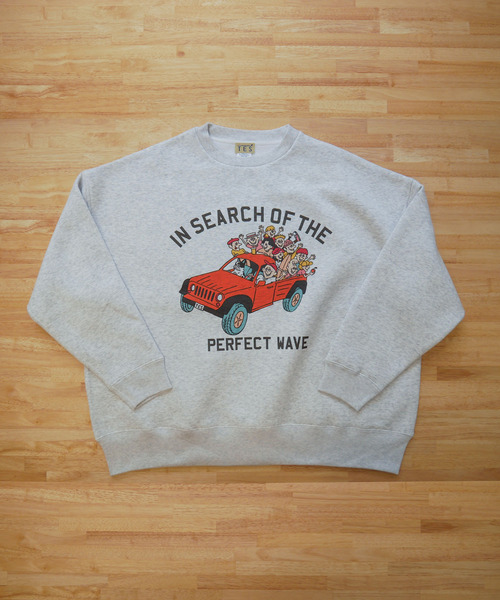 The Endless Summer（エンドレスサマー）の「WEB / FLAG SHOP限定 BIG SWEAT TES GRAPHIC /オーバーサイズ・ビッグシルエット（スウェット・メンズ・A/B/C・MEDIUM/LARGE/X-LARGE）」の9枚目の写真